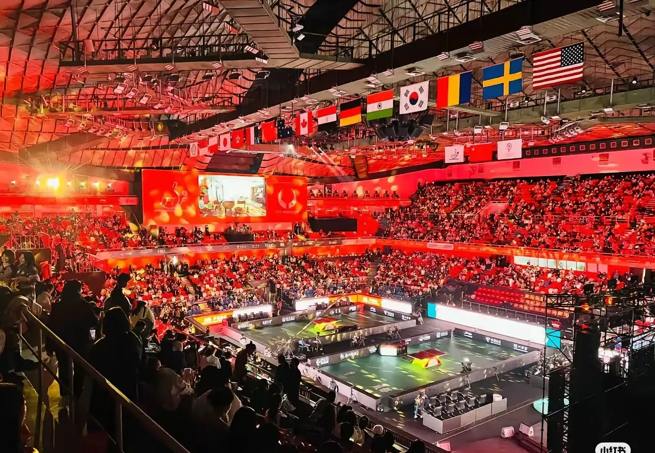 关于精密比赛频功高,赛场氛围紧张的信息 关于精密比赛频功高,赛场氛围紧张的信息