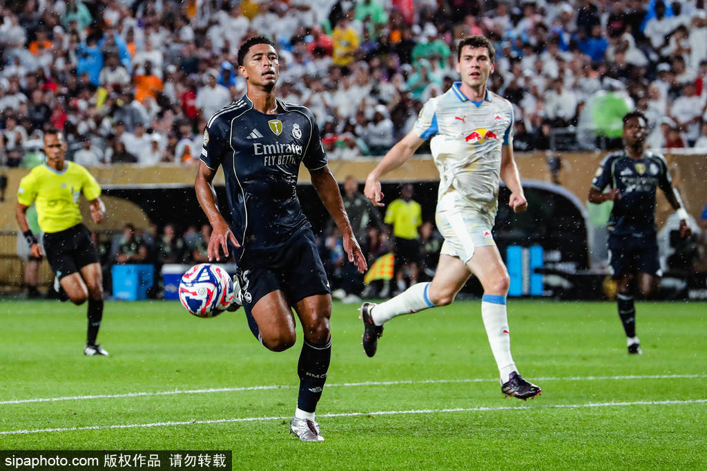 皇马主教练技术出众,提高球队整体竞争力 皇马主教练技术出众,提高球队整体竞争力