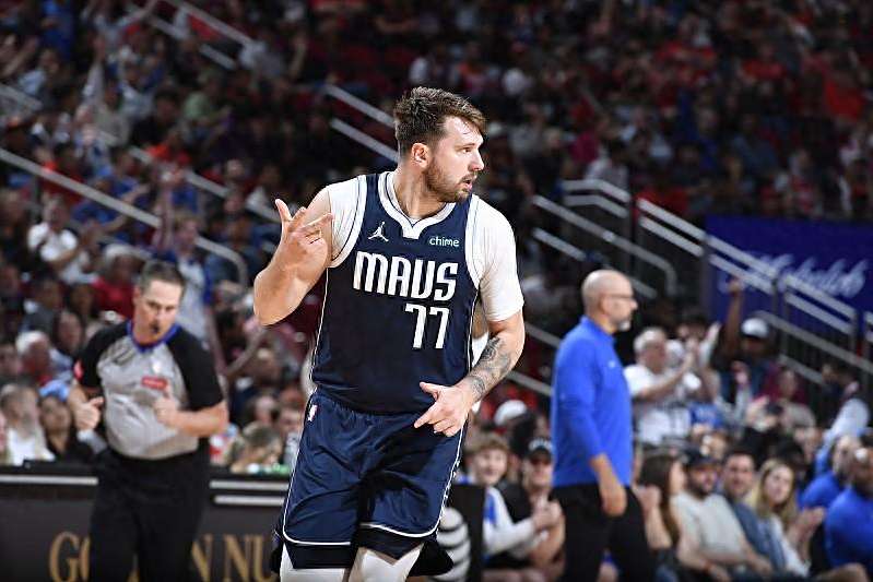 aoa体育体育下载-独行侠取得关键胜利，战绩大幅提升的简单介绍