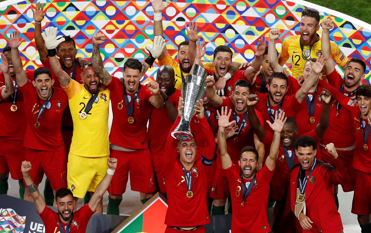 欧洲杯预选赛顶级对决,实力角逐无缝相接 欧洲杯预选赛顶级对决,实力角逐无缝相接