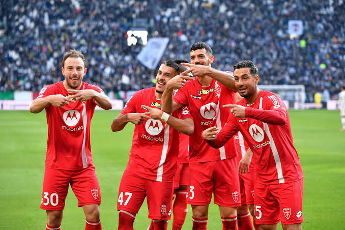 aoa体育体育直播-济南奥体力帆主场取胜，稳固成绩的简单介绍