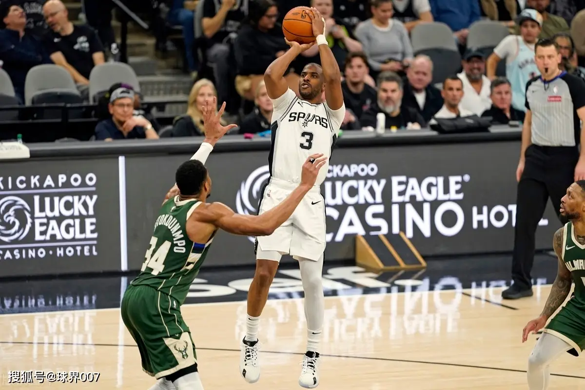 aoa体育体育下载-字母哥砍下+，雄鹿战胜战士