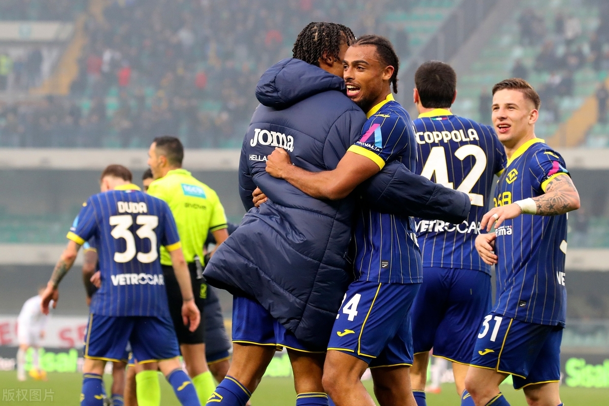 尤文图斯主场晋级欧冠，士气高涨积分领先