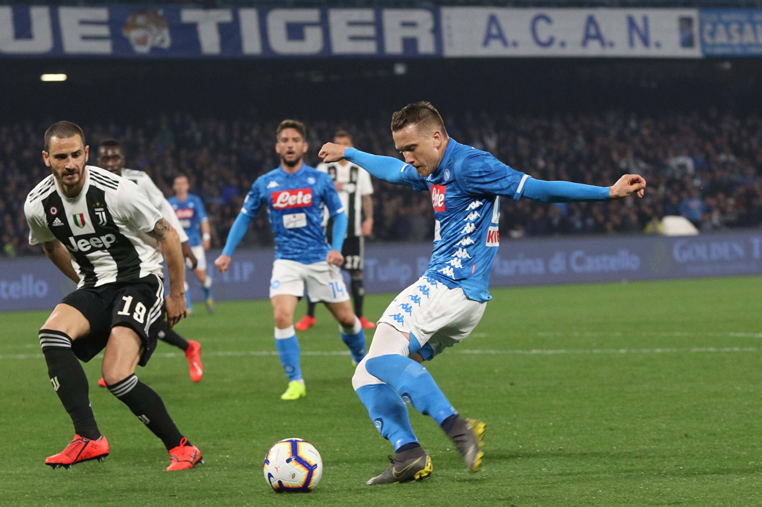 那不勒斯主场努力，未能击败对手的简单介绍