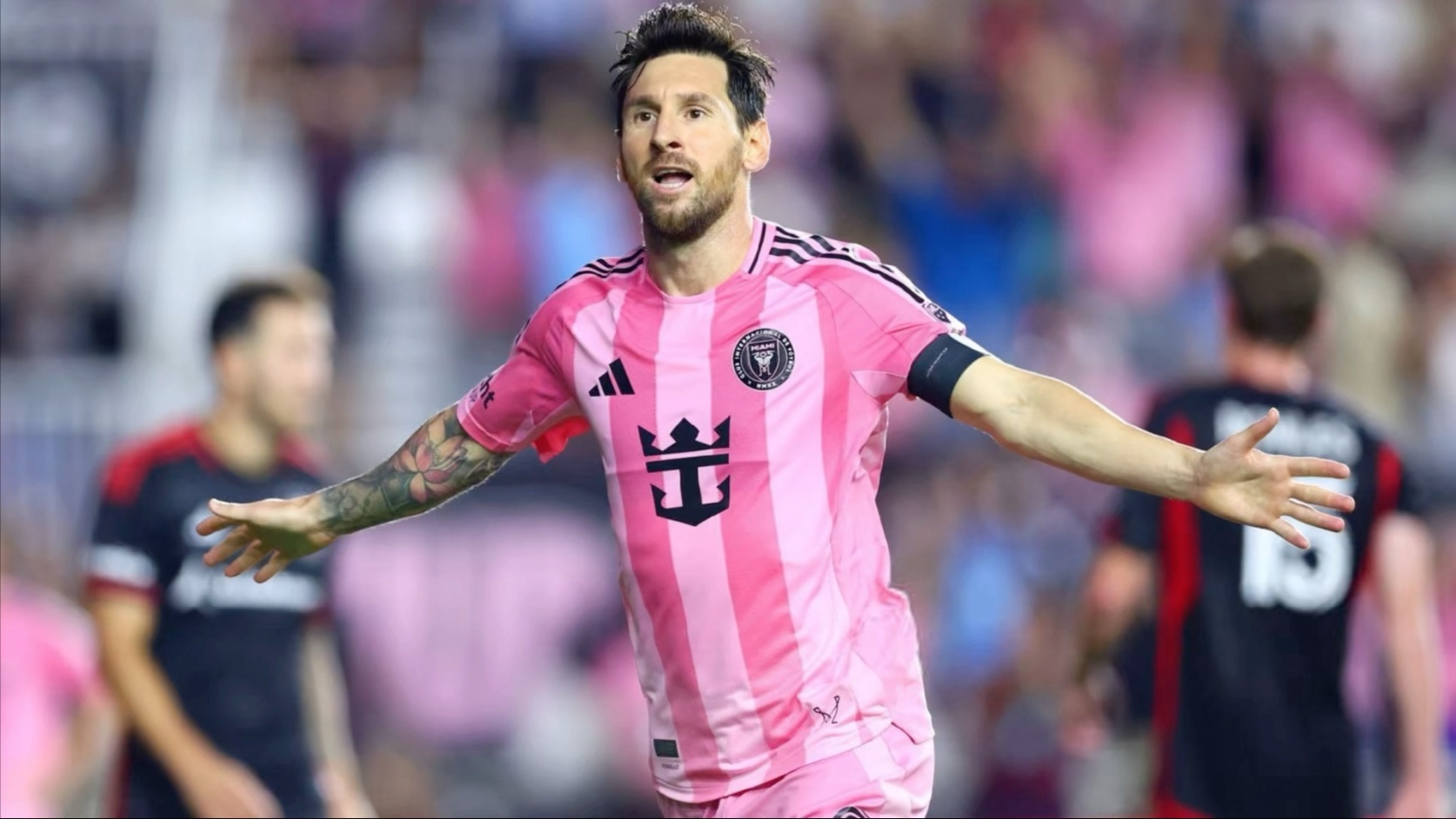 aoa体育体育入口-包含梅西领衔，顶级赛事开启豪华巡回赛的词条