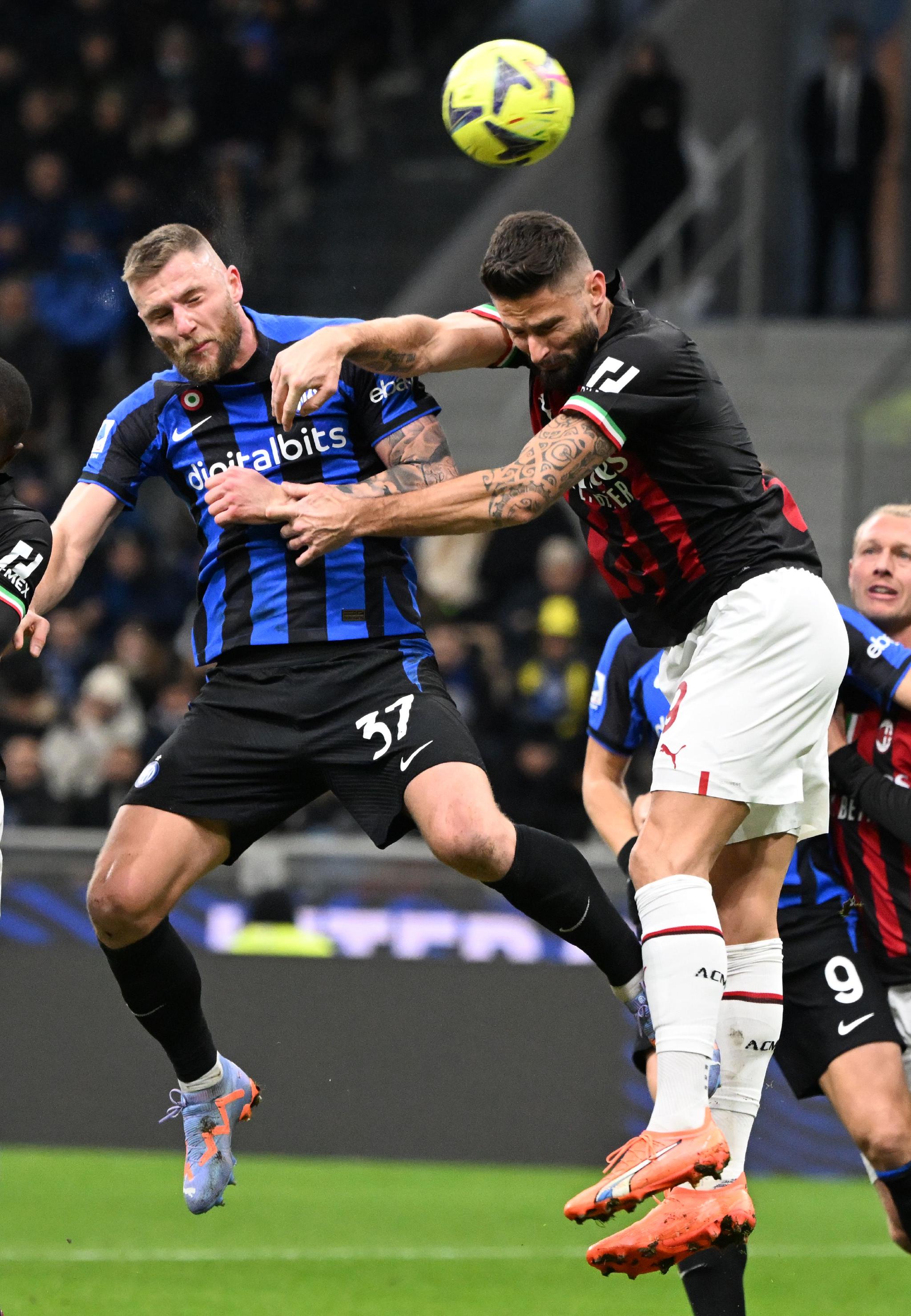 aoa体育体育网页版登录入口-国际足球赛事中球员表现出色