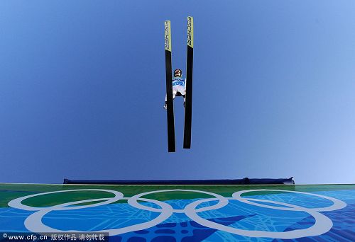 奥地利运动员获得自行车比赛铜牌