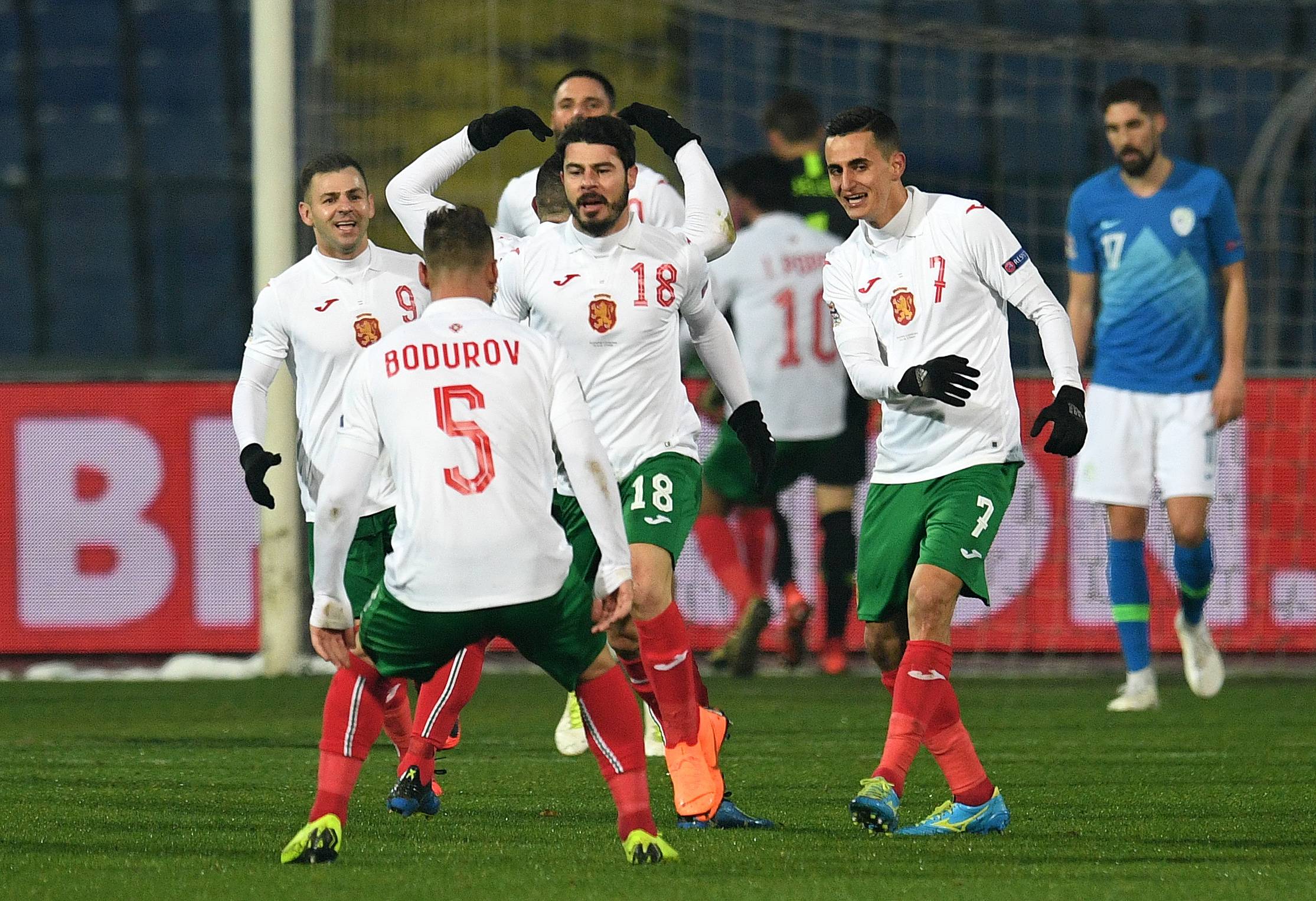 斯洛文尼亚队实力雄厚,备战国际赛事 斯洛文尼亚队实力雄厚,备战国际赛事